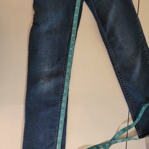 Levi's 514 Boy's Size 10 Reg. Adjustable Waist Levi tag at waist has been remove - Picture 2 of 4